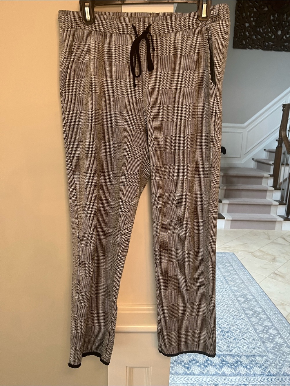 Zara Basic Plaid Drawstring Pants Black & White Size M